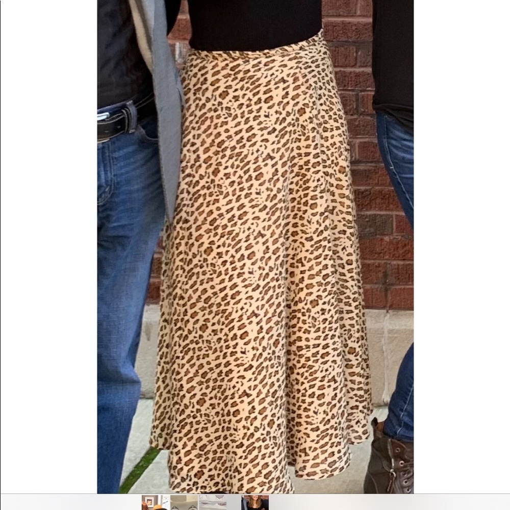 Vintage A line mid length leopard skirt